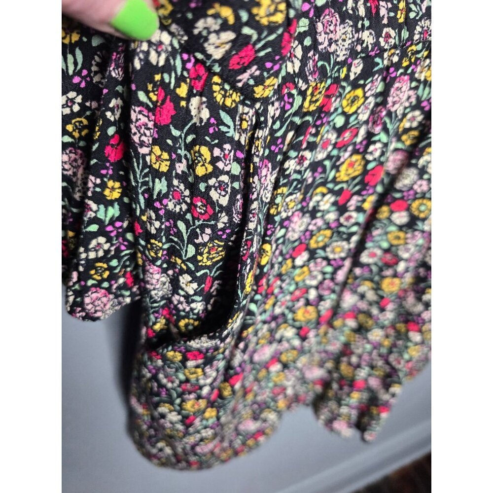 LOFT Floral v-neck Romper Large Botanical Cottagecore Spring - Picture 15 of 16
